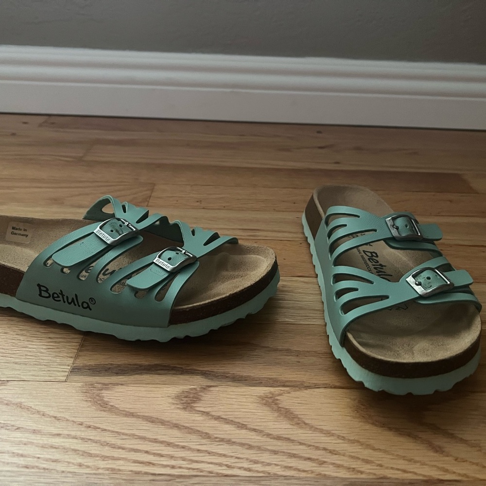 Birks - size 36 light green